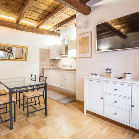 Palazzo Bocchi - The Place Apartments 볼로냐 외부 사진