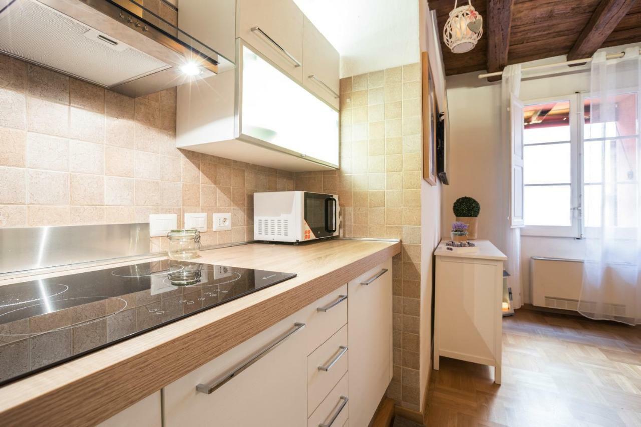 Palazzo Bocchi - The Place Apartments 볼로냐 외부 사진