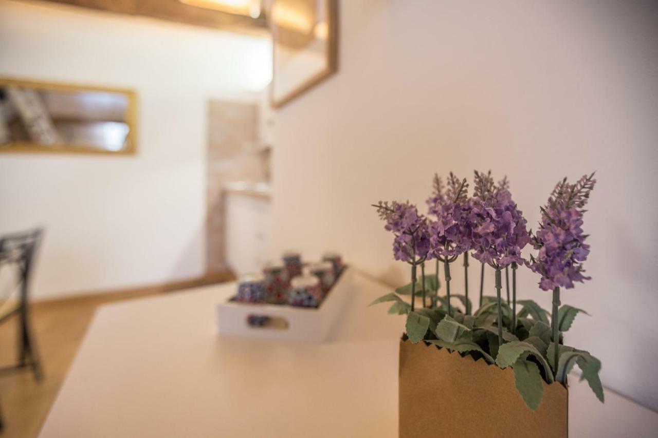 Palazzo Bocchi - The Place Apartments 볼로냐 외부 사진