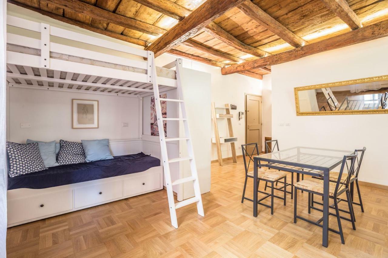 Palazzo Bocchi - The Place Apartments 볼로냐 외부 사진
